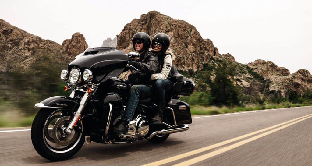Harley-Davidson-Touring-1024x545