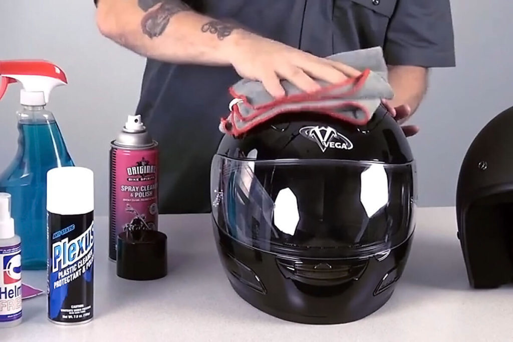 how-to-clean-a-motorcycle-helmet